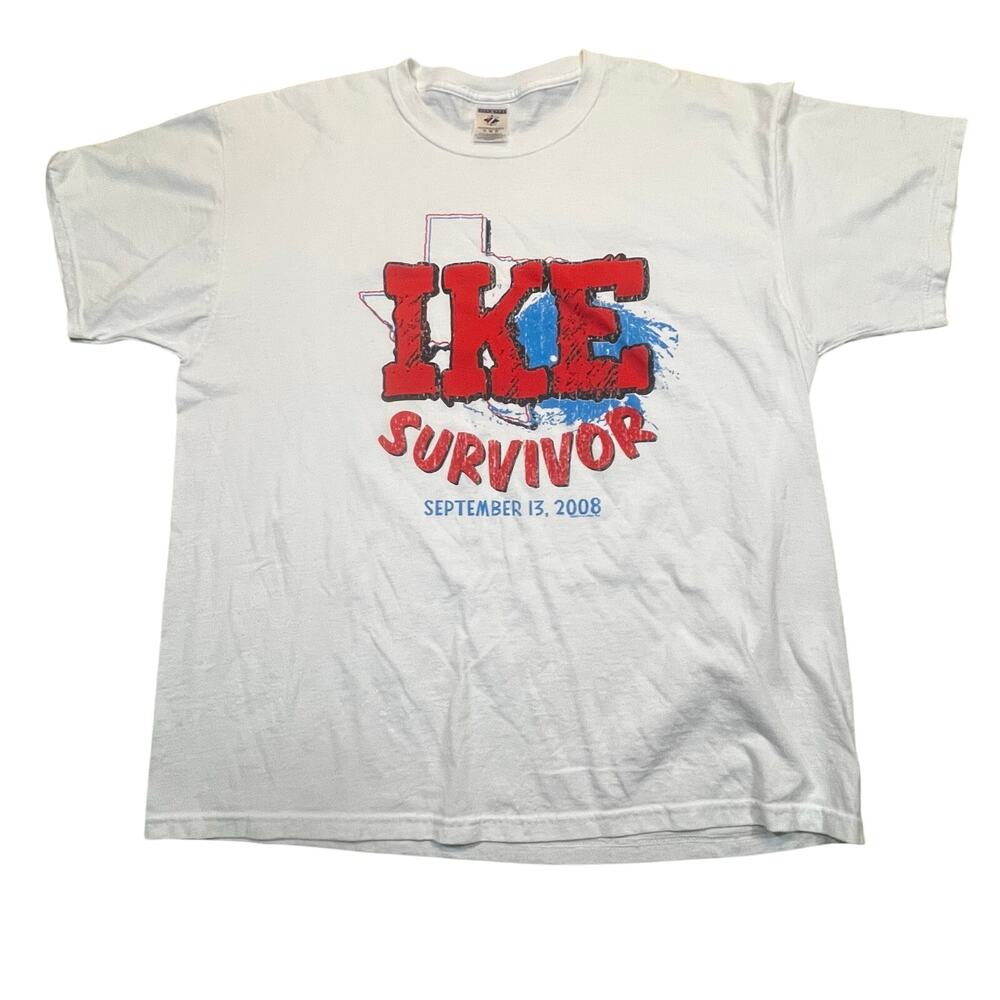 Ike Survivor 2008 T Shirt Men XL White Hurricane Texas‎ Graphic Short Sleeve Tee